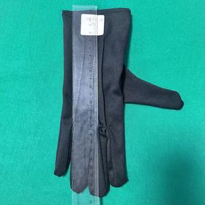 Gants de cérémonie jetables en coton noir antidérapants à texture lisse personnalisables pour funérailles et mariages Marque CS - Product Image 6