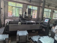 Pièces en tôle sur mesure, rivetage CNC, clinchage, acier galvanisé, acier inoxydable, aluminium, découpe laser, OEM, ODM