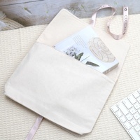 Tas kantong amplop katun organik kustom untuk pakaian tas kemasan hadiah dengan pita cetak Logo kantong kanvas kantong debu kosmetik