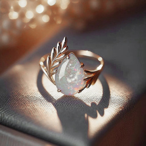 Anello a goccia barocco con foglie e rami per donna, stile palazzo, accessorio gioiello per tutti i giorni e feste - Product Image 1