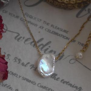 Collier en perles de style français, rétro, naturel, de forme baroque, avec pendentif polyvalent pour femmes - Product Image 1