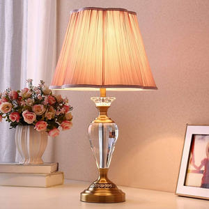 Lampes et éclairages simples pour chambre à coucher, pour une illumination chaleureuse, une ambiance nocturne calme et un sommeil paisible, pour une utilisation quotidienne dans la chambre à coucher. - Product Image 5