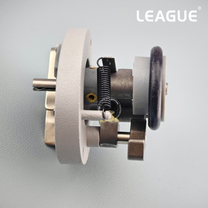 Bobine de <span class=keywords><strong>fil</strong></span> 91-500 250-71 pour <span class=keywords><strong>machine</strong></span> <span class=keywords><strong>à</strong></span> <span class=keywords><strong>coudre</strong></span> <span class=keywords><strong>Pfaff</strong></span> 2542 2545 2546 2521 2235 2231 <span class=keywords><strong>à</strong></span> bras haut et lit cylindrique 91-500250-71 - Product Image 4