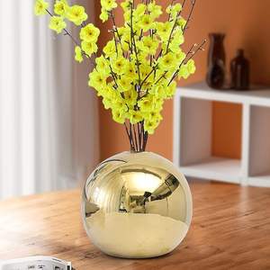 Jarrón de cerámica dorado electrochapado para plantas y flores - Product Image 1