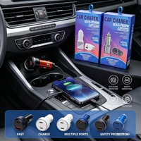 Chargeur de voiture USB à double câble rétractable intégré pour une charge rapide, chargeur de téléphone de voiture intégré, chargeur de voiture automatique