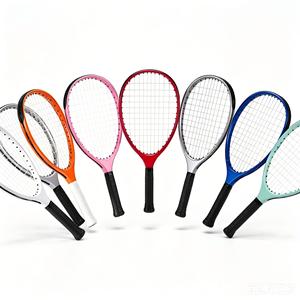 Raqueta de <span class=keywords><strong>Tenis</strong></span> Verde TYPTI con Empuñadura de Aluminio, Cuerdas de Poliéster Duraderas, 269g, 55.88cm de Longitud, para Juego al Aire Libre y Recreativo - Product Image 3