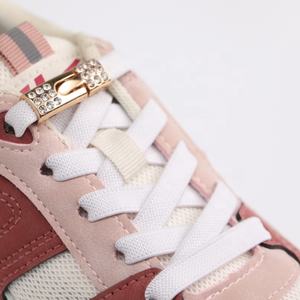 Nouveaux lacets de chaussures plats élastiques avec strass en métal serrures croisées sans cravate lacets extensibles paresseux pour enfants adultes - Product Image 2