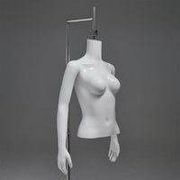 Mannequins demi-corps en gros, type suspendu et option sur pied, en plastique durable avec base pour l'affichage en magasin de vêtements