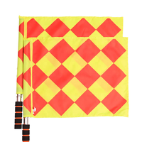 Drapeaux d'arbitre de football professionnels LXY-109 en gros, drapeaux de juge de touche avec mât en métal, poignée en mousse et sac de transport, lot de 2