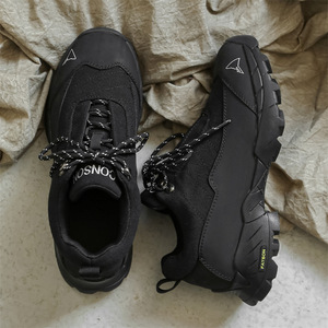 Botas de tobillo para hombre de alta calidad, nuevo lanzamiento 2026. Zapatos de exterior de suela gruesa, negros, impermeables, de cuero, de diseño de marca famosa. - Product Image 3