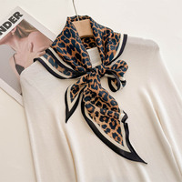 Écharpes Losanges Décoratives de Voyage à Motif Léopard et Forme Diamant pour Femmes – Foulards Bandana Rhombus pour le Bureau