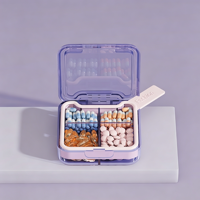 Boîte à pilules carrée portable et écologique en plastique à 4 compartiments avec cordon, organisateur de vitamines et de médicaments