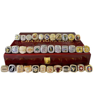 35 Anelli del Campionato dal 1989 al <span class=keywords><strong>2023</strong></span>, Anello Commemorativo James Kobe di Alta Gamma Placcato Oro in Lega con Confezione Regalo alla Moda - Product Image 2