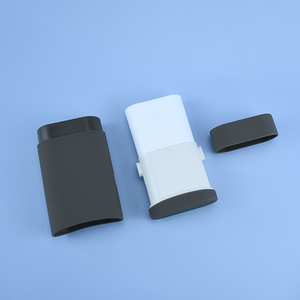 Bouteille de déodorant rechargeable en matériau PP doux au toucher Bouteille de <span class=keywords><strong>parfum</strong></span> solide en bâton de protection <span class=keywords><strong>solaire</strong></span> en plastique de 40g - Product Image 3