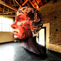 Robot humanoïde gonflable géant sur mesure de 4 m, modèle publicitaire intelligent pour exposition technologique, scène d'événement, musée, décoration de boîte de nuit