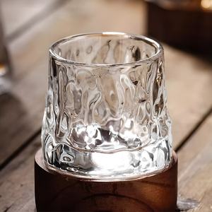 Juego de regalo de vasos de <span class=keywords><strong>whisky</strong></span> giratorios japoneses, vaso de <span class=keywords><strong>whisky</strong></span> giratorio Irregular tallado, vaso de <span class=keywords><strong>whisky</strong></span> de cristal rayado - Product Image 2