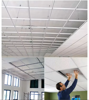 Panneau de plafond acoustique PuloMax 600x600mm perforé 15mm, dalle de plafond en fibre minérale insonorisante pour salle de spectacle