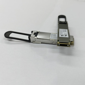 ตัวรับส่งสัญญาณ Qsfp+ ขนาด 128 กรัม รุ่น 57-1000490-01 โมดูลไฟเบอร์ Swl 4x32gbps สำหรับสวิตช์ Brocade G620 G630 รุ่น 57-1000490-01 Brocade Xbr-000268 4x - Product Image 3