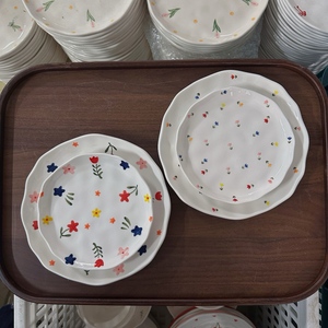 จานเซรามิก8นิ้วของสะสมจานและจานจานจานรูปหัวใจลายดอกไม้ระบายสีด้วยมือสไตล์เกาหลี - Product Image 6