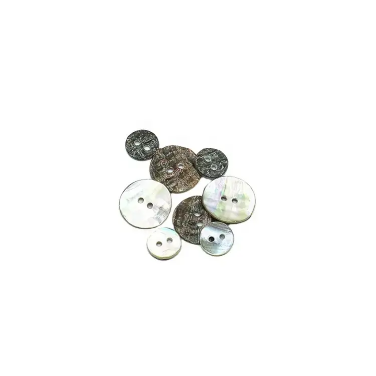 Fashion Garment Accessories Custom Shell Buttons Sewing 2 Holes Button For Coats Bags Custom High Quality Buttons