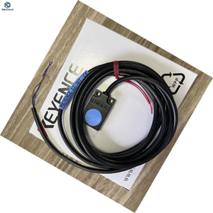 Capteur de proximité inductif de type carré EZ-18T NPN DC, distance de détection 5 mm, automatisation industrielle - Product Image 1
