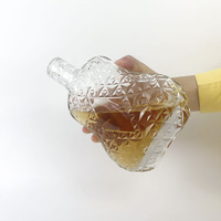 Bouteille d'alcool en verre en forme de guitare gravée de nombreux bords 700ml