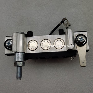 <span class=keywords><strong>Pont</strong></span> <span class=keywords><strong>redresseur</strong></span> d'alternateur de voiture automatique <span class=keywords><strong>12V</strong></span> pour ALFA ROMEO 12710200 RT03H MER204 - Product Image 4