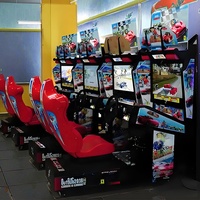 Simulateur de conduite vidéo à grande vitesse Arcade Racing Car Game Machine Jeu à jetons pour l'amusement