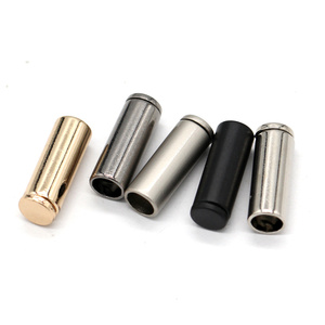 SAS biểu tượng tùy chỉnh kim loại aglet laser logo dây giày tip Sneaker Phụ kiện dây rút dây kim loại chuỗi kết thúc cho hoodie nút chai - Product Image 4