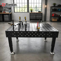 Table de soudage 3D professionnelle D28 avec pinces interchangeables, système de gabarits flexibles et marquage d'échelle précis pour la fabrication