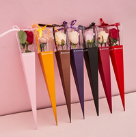 Boîte à fleurs vide de haute qualité « Je t'aime », cadeau de luxe pour la Saint-Valentin, boîte pliable en forme de cône pour roses préservées, 10 pièces