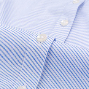 Camicia a maniche corte da <span class=keywords><strong>donna</strong></span> in tessuto di cotone con scollo a V camicia da ufficio formale a righe blu uniforme da ufficio per <span class=keywords><strong>donna</strong></span> - Product Image 2