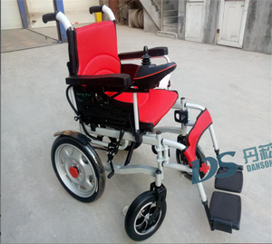 Fauteuil roulant électrique pratique du fabricant Dansong avec accoudoir élévateur - Product Image 3