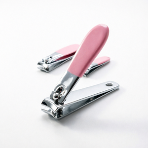 ชุดกรรไกรตัดเล็บ ด้ามจับสีชมพู สแตนเลส สตีล ดูแลผิวประจำวัน ทุกสภาพผิว - Product Image 1