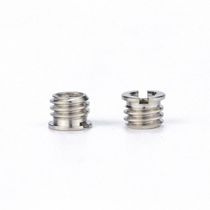อะแดปเตอร์สกรูสแตนเลส 1/4-20 แบบปลดเร็วสำหรับขาตั้งกล้อง - Product Image 1