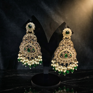 Pendientes Chandbali Tradicionales Chapados en Oro Antiguo con Piedras Preciosas Rojas, Pendientes Largos con Perlas - Product Image 2