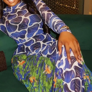 Robes longues à manches longues à col haut légèrement transparentes, à imprimé floral, personnalisées pour femmes, tendance - Product Image 3