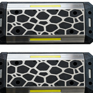 प्रीमियम पुनर्नवीनीकरण रबर गति बम्प-टिकाऊ और पर्यावरण अनुकूल यातायात शांत समाधान - Product Image 5