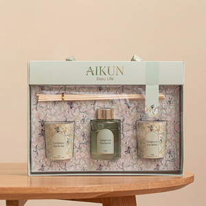 Conjunto de Velas Aromáticas en Botellas Transparentes con Diseño Floral para Regalos del Festival Aikun, con Varillas Decorativas para Exhibición en Mostradores de Boutiques - Product Image 1