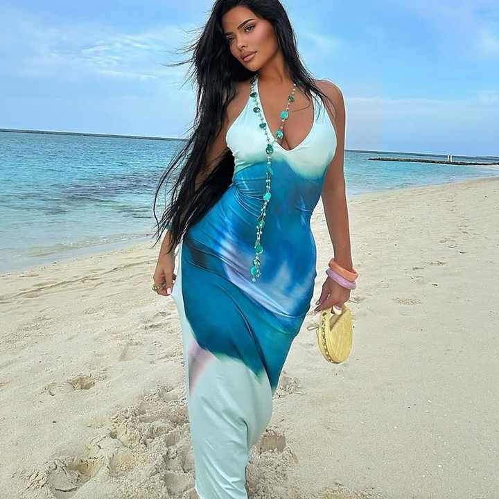 Sharee New Arrival Summer Sexy Floral Halter V Neck Lace up Backless Slim Fit Party Wear Women Bodycon Dress