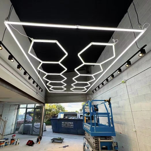 Luces hexagonales de buena calidad Luz de techo <span class=keywords><strong>led</strong></span> hexagonal al por mayor para tienda de gimnasio - Product Image 1