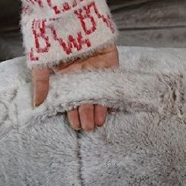 Wholesale <b>Dog</b> <b>Beds</b> Huge <b>Dog</b> <b>Bed</b> <b>for</b> Big Pet Long Plush Cozy <b>Large</b> Soft Washable Pet Mat & Pads Fluffy Human Non-slip Bottom <b>Bed</b> - Product Image 2