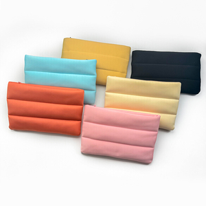 กระเป๋าเครื่องสำอางนีโอพรีนกันน้ำออกแบบได้ตามต้องการกระเป๋าเครื่องสำอางทำจากยางเทียมเป็นมิตรต่อสิ่งแวดล้อม - Product Image 3