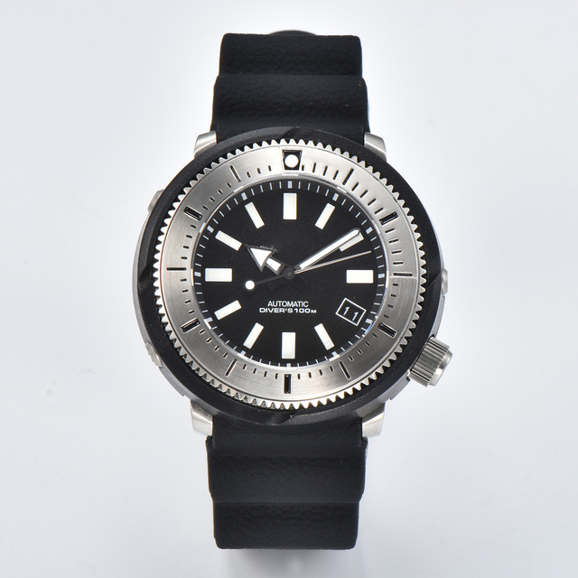 China Made Super Dial and Hands Rubber Strap Mechanical Movement Japan OEM for Men New Luminous Watches Nh35 Watch