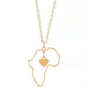 Collar con Colgante de Corazón Chapado en Oro y Mapa de África de Acero Inoxidable al por Mayor de Fábrica - Product Image 1