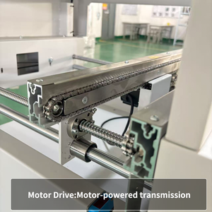 Yüksek Maliyet Verimliliği Sağlayan Paslanmaz Çelik Zincir Tahrikli PLC Kontrollü Motorlu PCB Konveyör Sistemi Hassas Mühendislik - Product Image 3