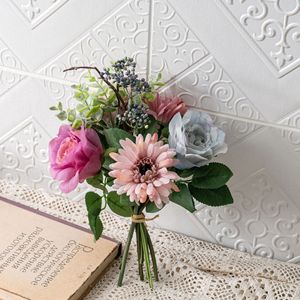 Bouquet de fleurs artificielles CallaFloral, rose rouge, tissu tissé à la main, décoration de mariage et de maison - Product Image 3
