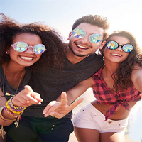 Lunettes de soleil kaléidoscope en gros, lunettes rondes arc-en-ciel tendance, lunettes à lentilles prismatiques psychédéliques pour les fêtes