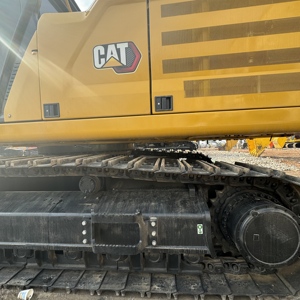 Excavadora Usada CAT 349 GC de 49 Toneladas Sin DEF para Carga en Grandes Canteras y Minas a Cielo Abierto - Product Image 2