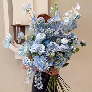 Flores de Seda Artificiales de la Serie Azul al por Mayor, Accesorios para Arreglos Florales, para Decoración de Bodas, Hogar y Eventos - Product Image 1